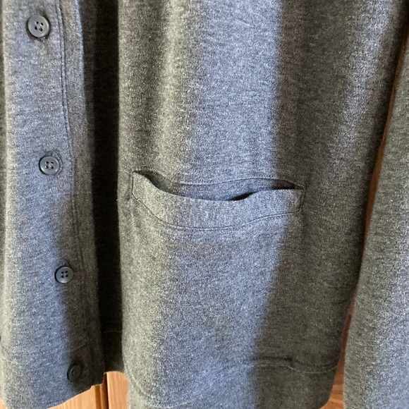 Lands End Grey jersey button up cardigan 2 front pockets Size 14-16 60% cotton - Picture 4 of 6